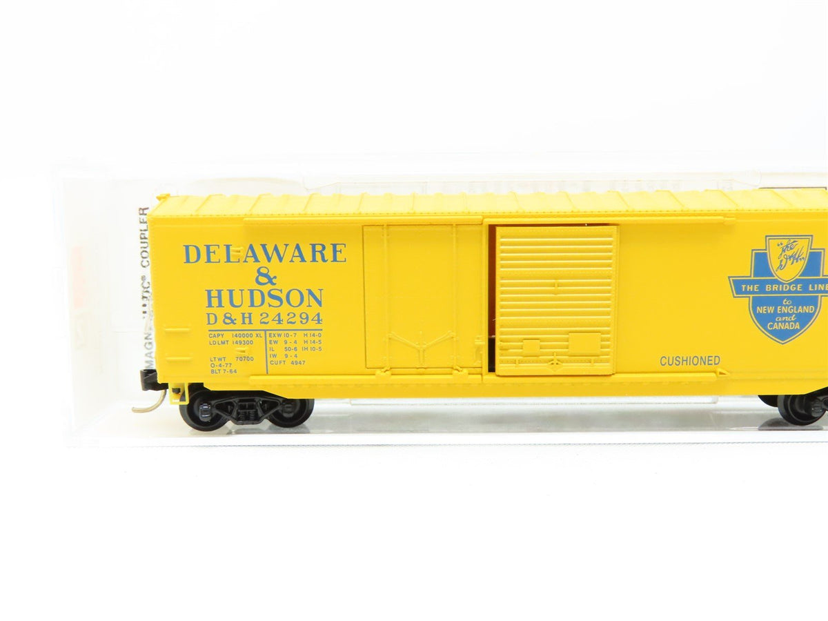 N Scale Micro-Trains MTL 76020 D&amp;H Delaware &amp; Hudson &quot;The Bridge&quot; Box Car #24294