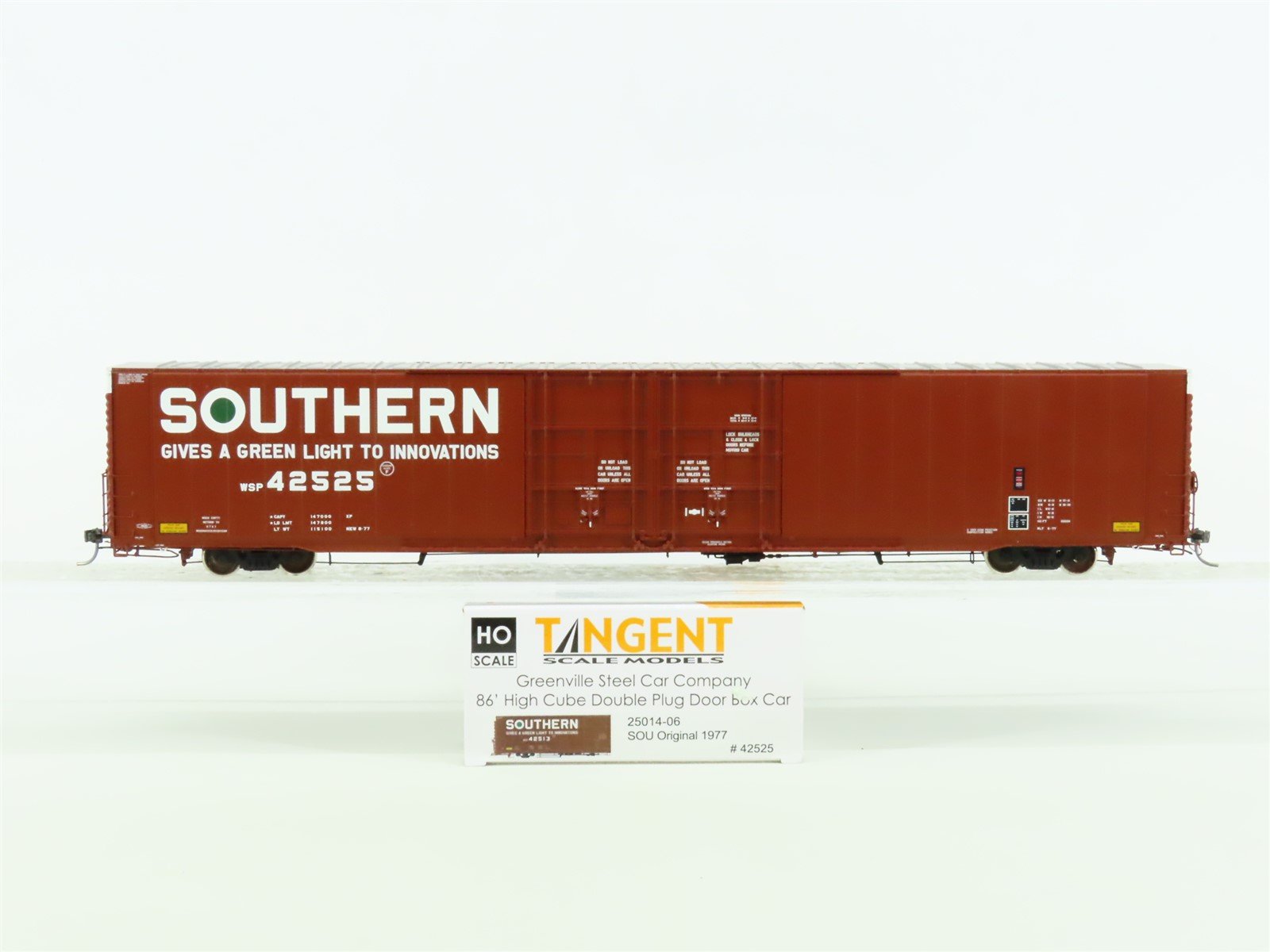 HO Tangent #25014-06 Southern Railway 86' High Cube Box Car - Custom Weathered