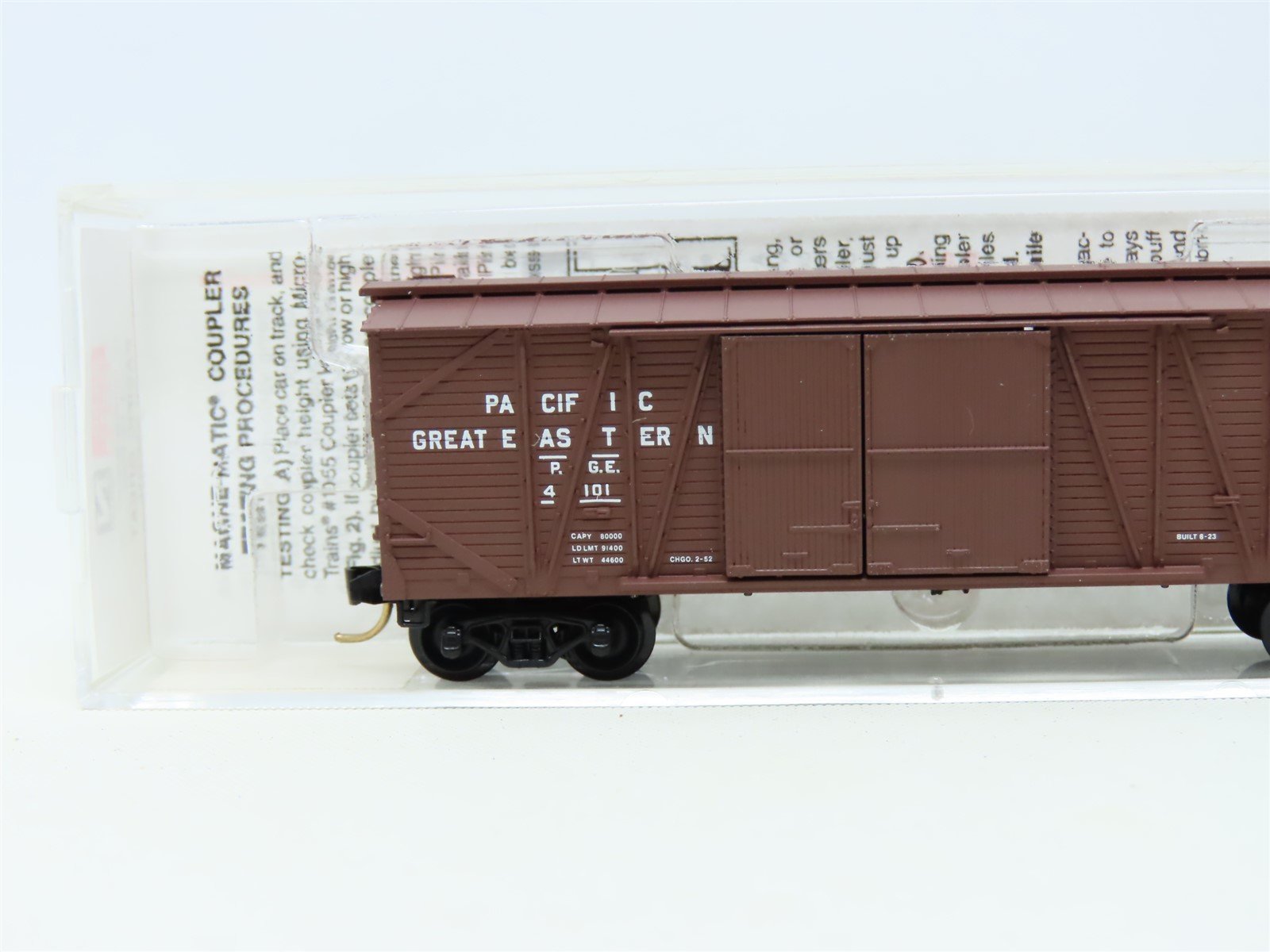 N Scale Micro-Trains MTL 29080 PGE Pacific Great Eastern 40' Box Car #4101