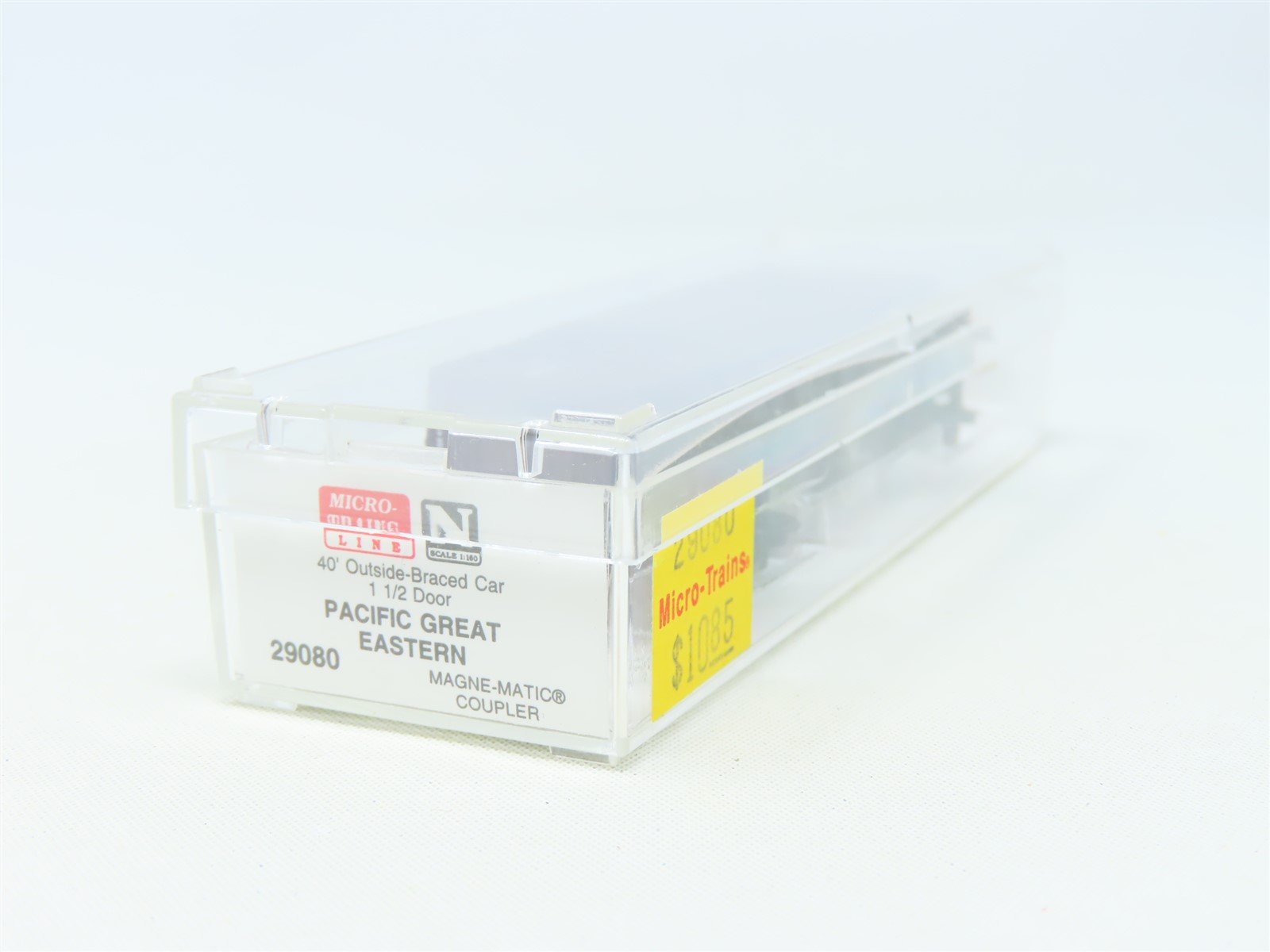 N Scale Micro-Trains MTL 29080 PGE Pacific Great Eastern 40' Box Car #4101