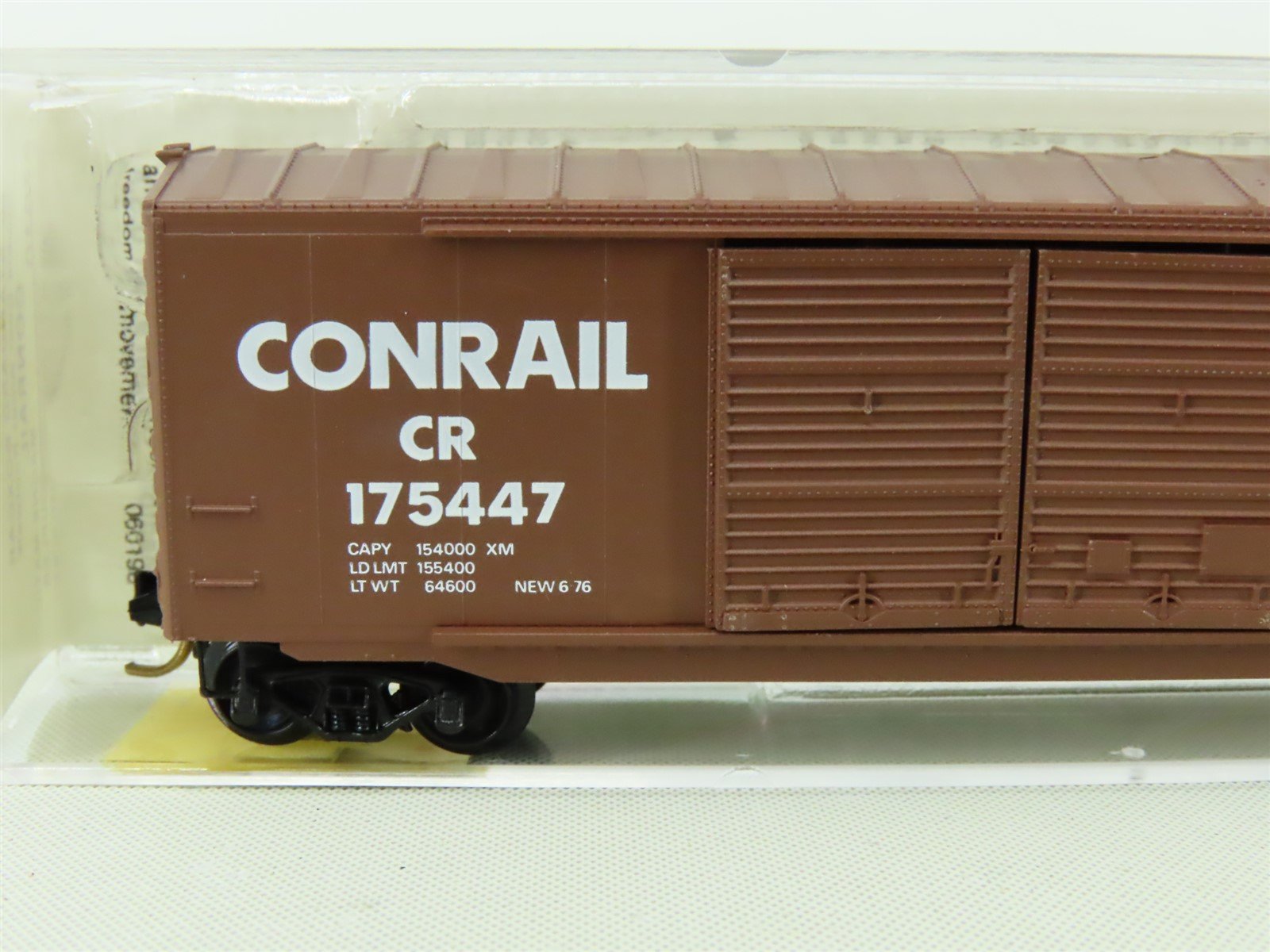 N Scale Micro-Trains MTL #37010 CR Conrail 50' Double Door Box Car #175447
