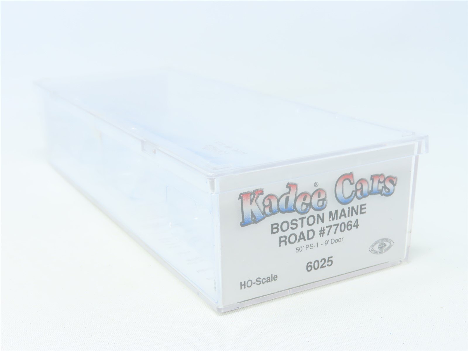 HO Scale Kadee 6025 BM Boston & Maine 50' PS-1 Single Door Box Car #77064