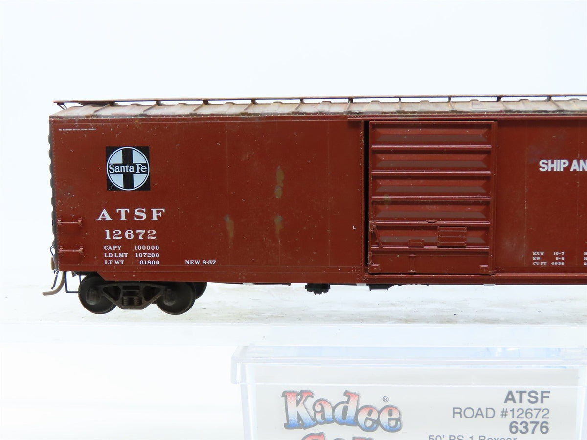 HO Kadee 6376 ATSF Santa Fe &quot;Texas Chief&quot; 50&#39; Box Car #12672 - Custom Weathered