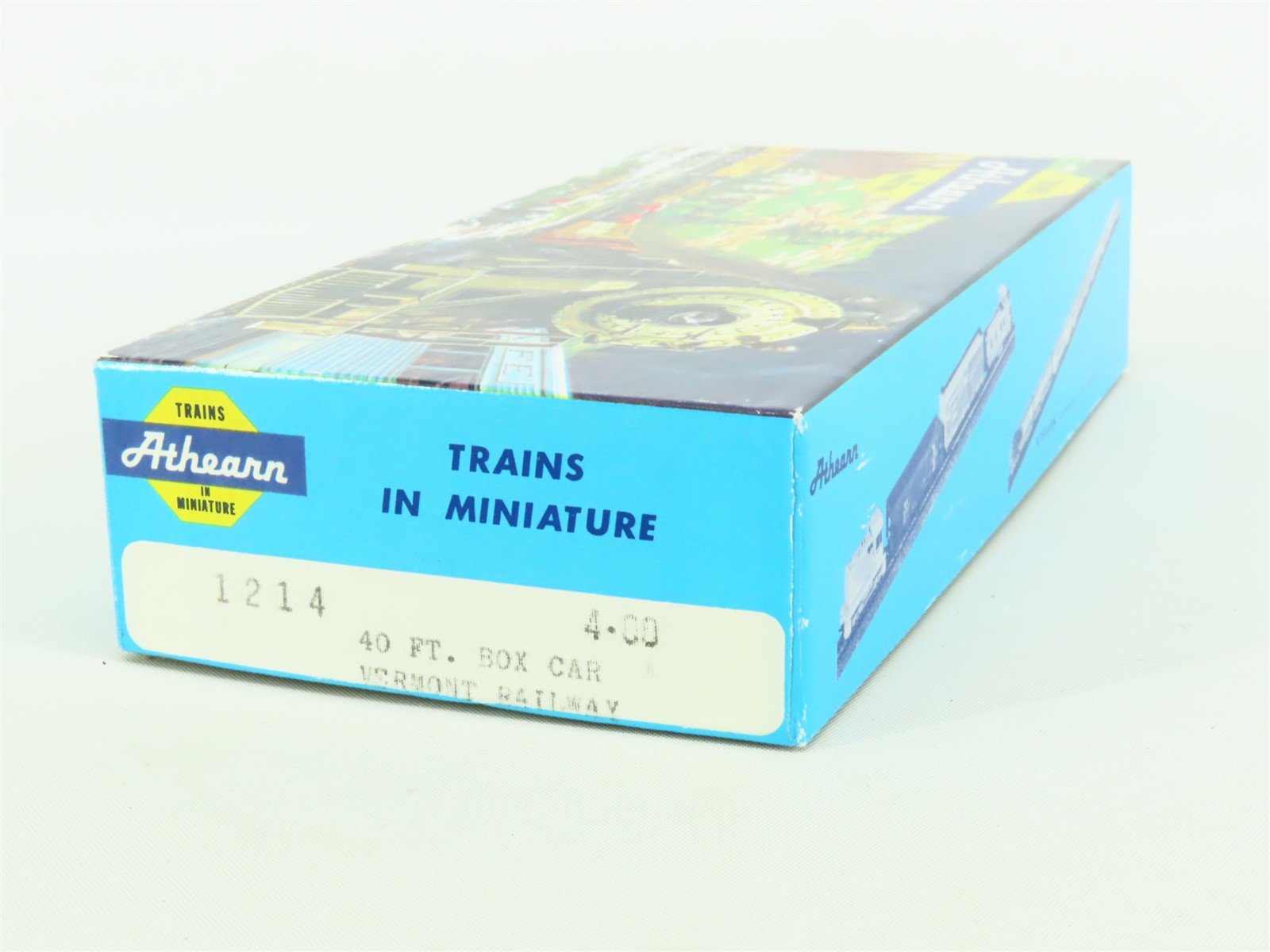 HO Scale Athearn Kit #1214 VTR Vermont Railway 40' Single Door Box Car #166