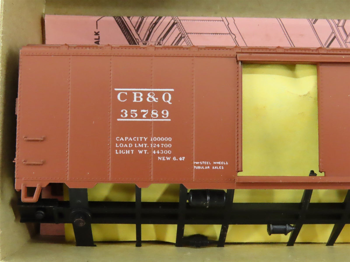 HO Scale Athearn Kit #5002 CB&amp;Q Burlington Route 40&#39; Box Car #35789