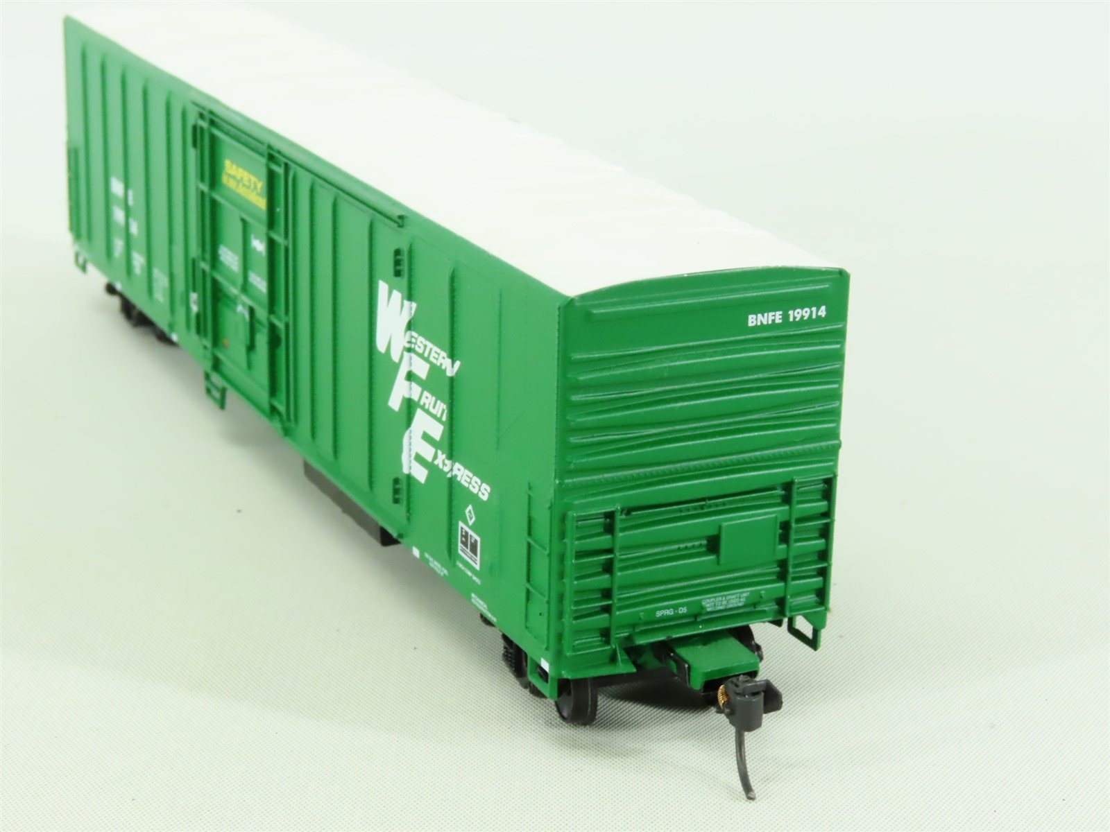 HO Scale Athearn #7100 BNFE Western Fruit Express 57 HO Scale Athearn #7100 BNFE Western Fruit Express 57
