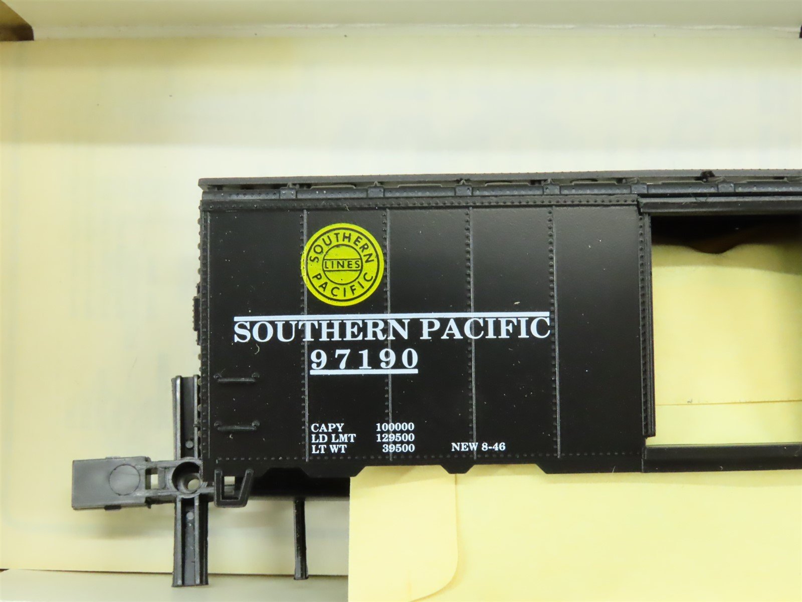 HO Athearn/Collectors Corner Kit SP Southern Pacific Overnight Box Car #97190