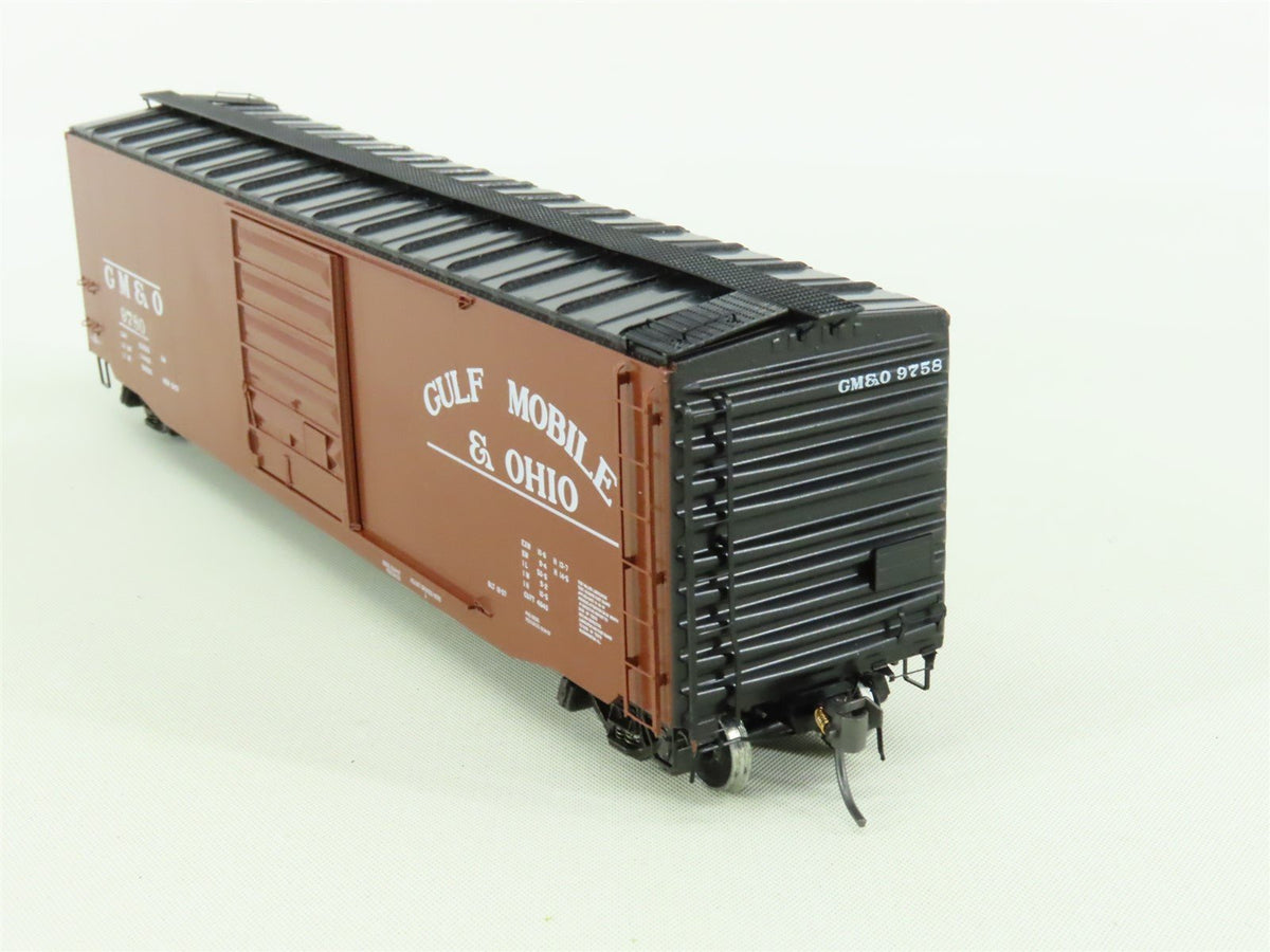 HO Scale Kadee #6003 GM&amp;O Gulf Mobile &amp; Ohio 50&#39; Box Car #9758 - Custom