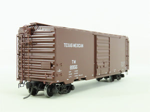 HO Scale Kadee #5201 TM Texas Mexican 40' Box Car #8956 - Custom Weathered