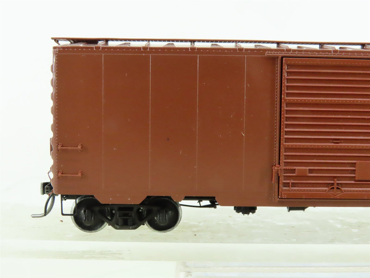 HO Scale Kadee #5200 Undecorated Red 40&#39; Box Car - Custom Weathered