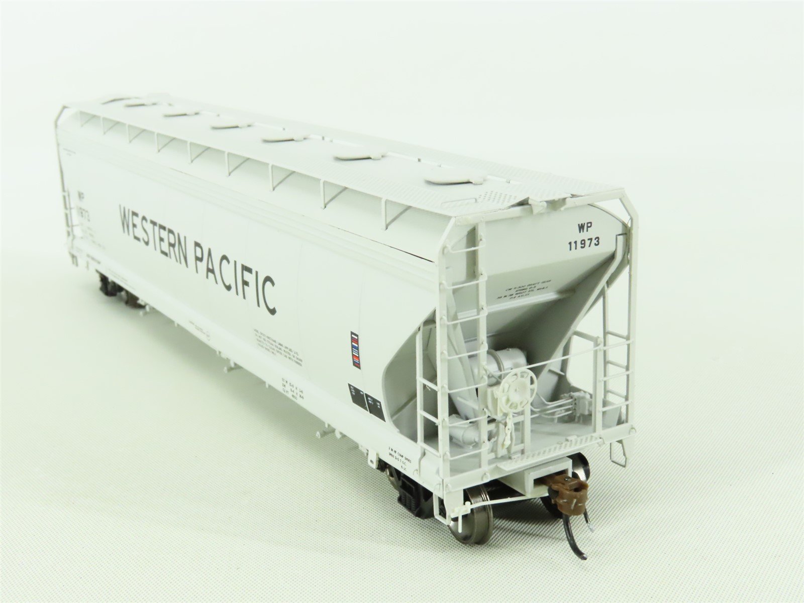 HO Athearn Genesis #ATHG15474 WP Western Pacific 3-Bay