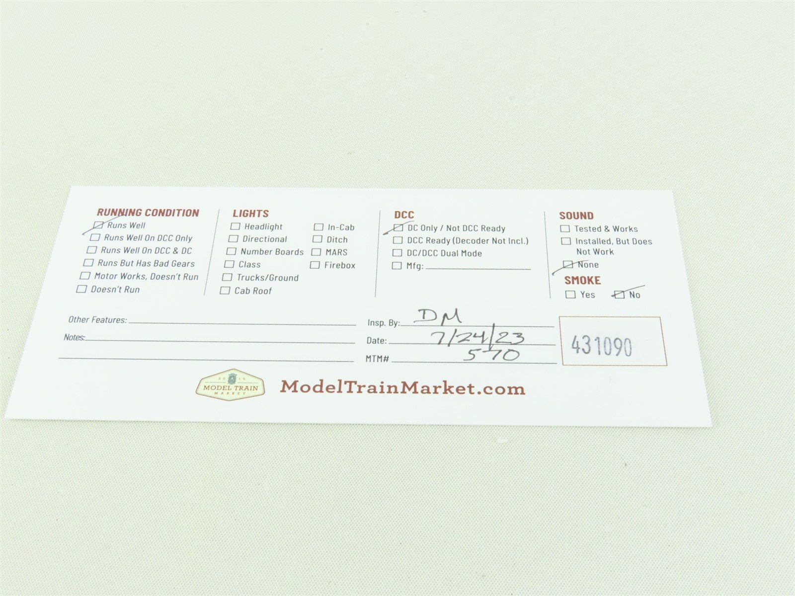 HO Scale Athearn ATSF Santa Fe GE B39-8 Diesel Locomotive #7401 - Weathered