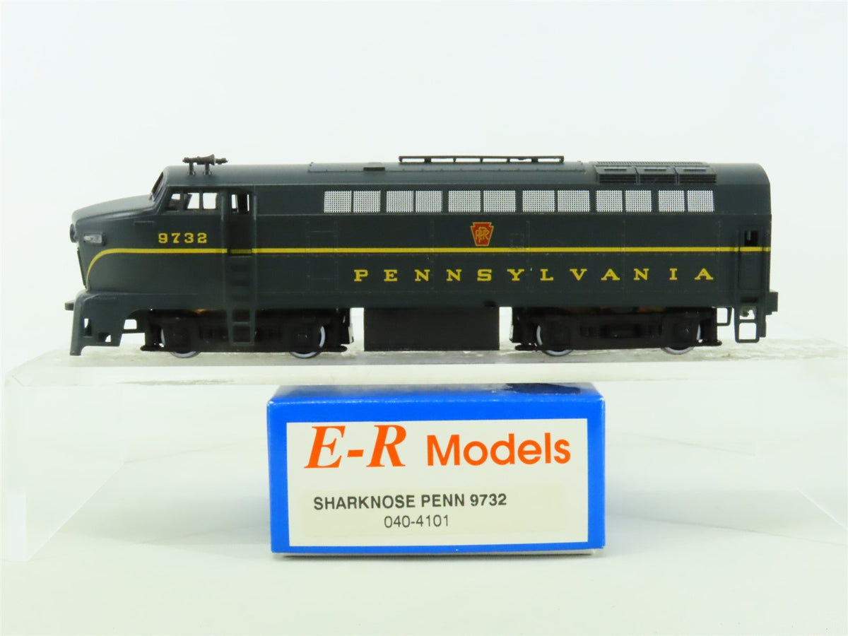 HO Scale E-R Models/Roco 040-4101 PRR Pennsylvania Sharknose Diesel #9732