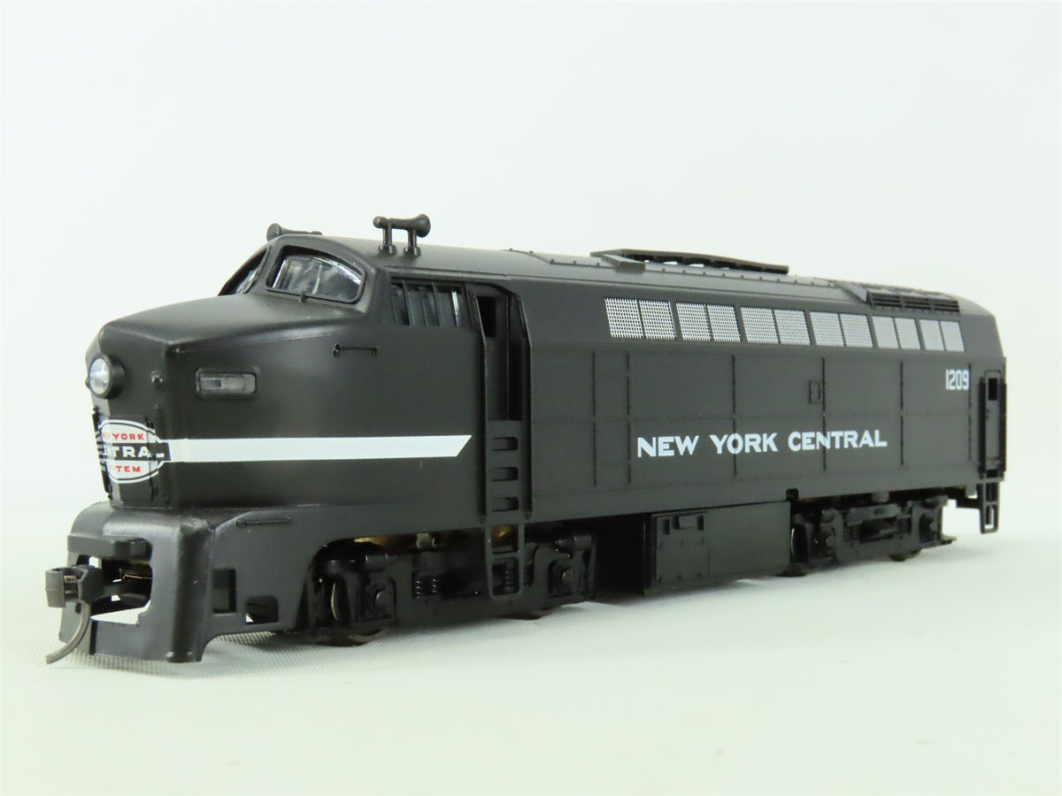 HO Scale E-R Models/Roco 040-4105 NYC New York Central Sharknose Diesel #1209