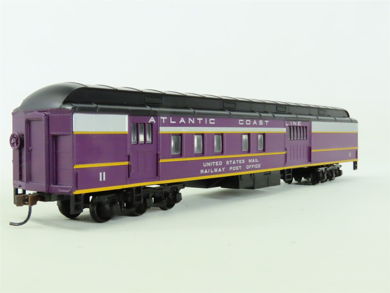 HO Scale Athearn 7801 ACL Atlantic Coast Line RPO Passenger Car #11