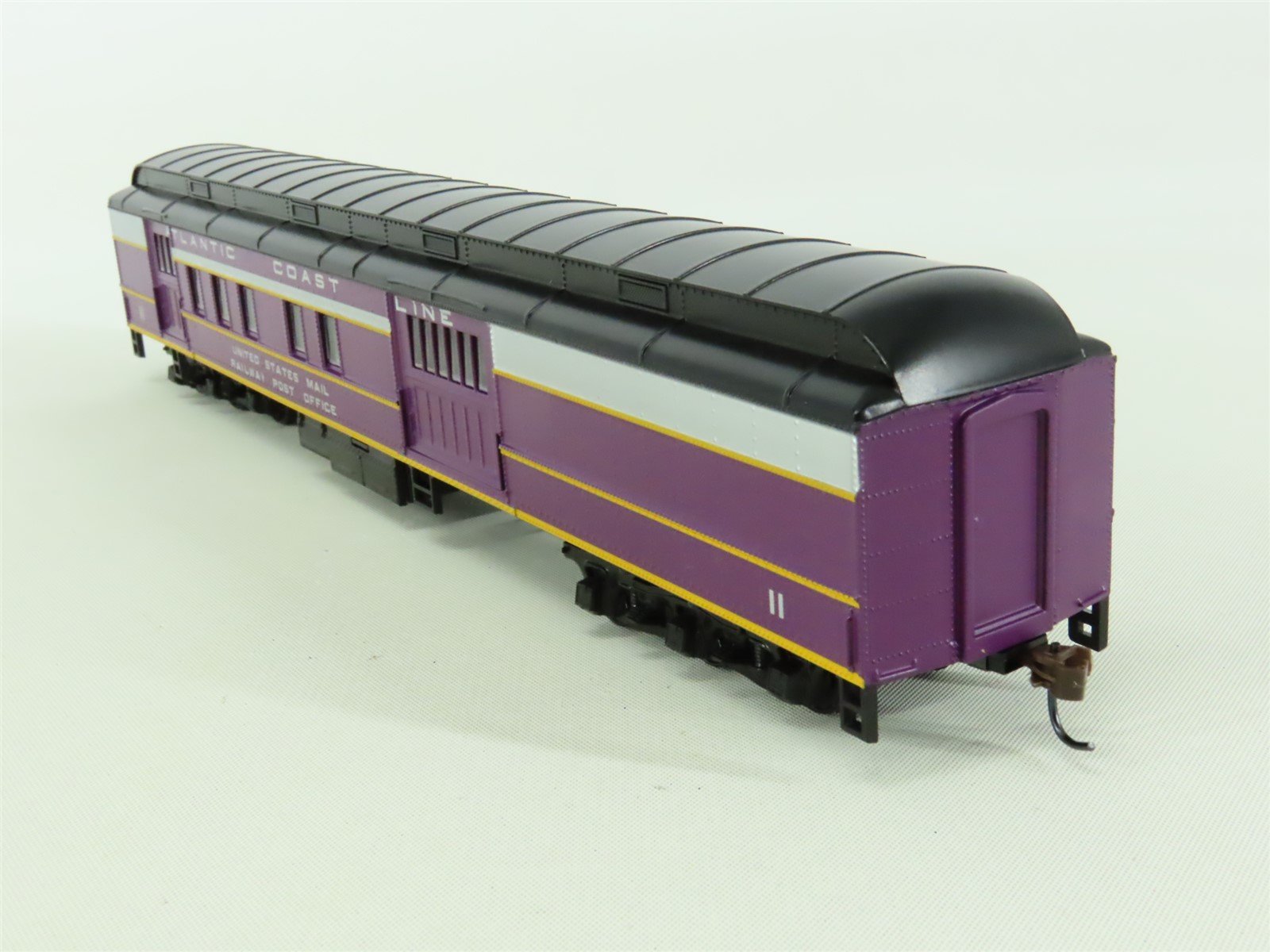 HO Scale Athearn 7801 ACL Atlantic Coast Line RPO Passenger Car #11