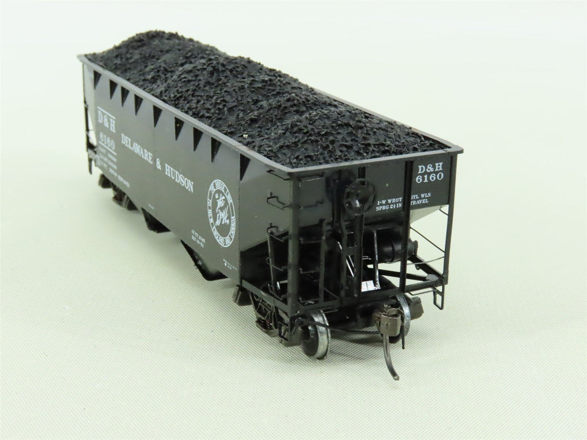 HO Scale Kadee #7034 D&amp;H Delaware &amp; Hudson 2-Bay Offset Hopper w/ Coal Load 6160