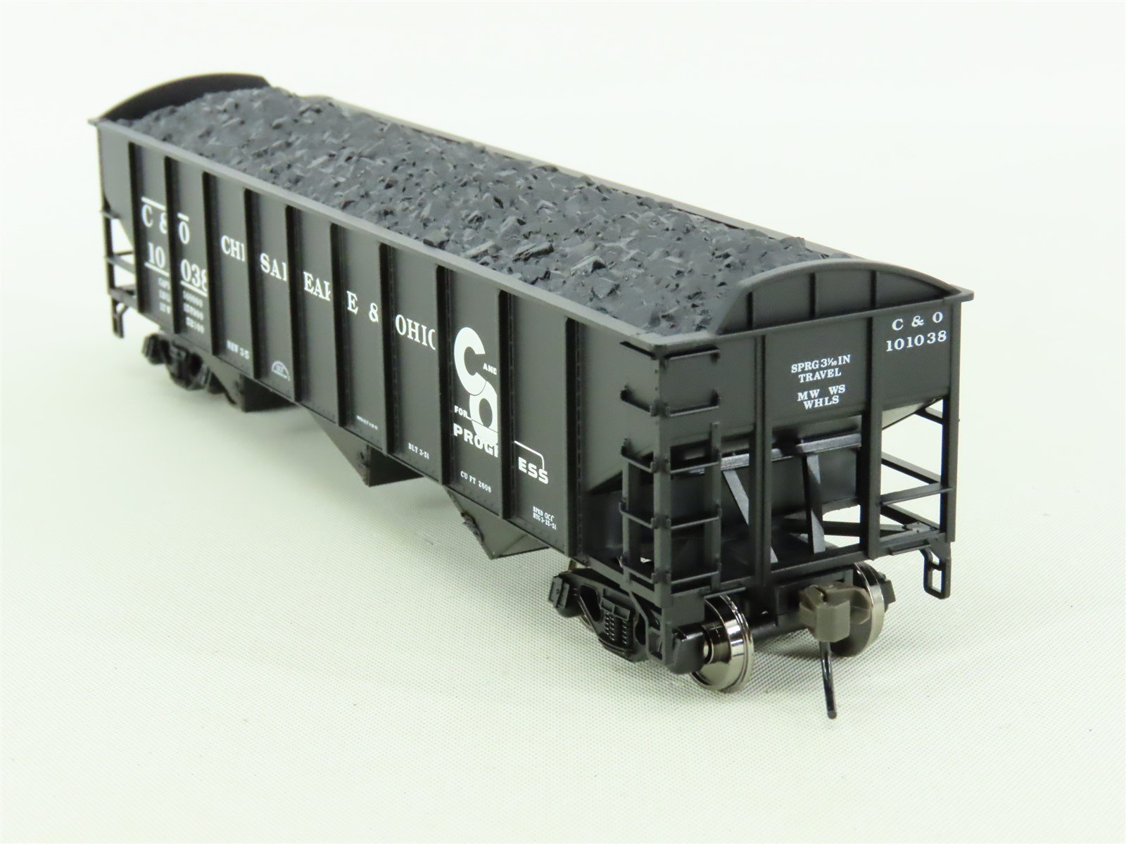 HO Scale Atlas Trainman #987 C&O Chesapeake & Ohio 3-Bay Hopper w/ Load #101038