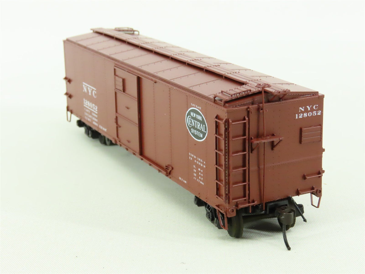 HO Scale Red Caboose #RR-37050-7 NYC New York Central Single Door Box Car 128052