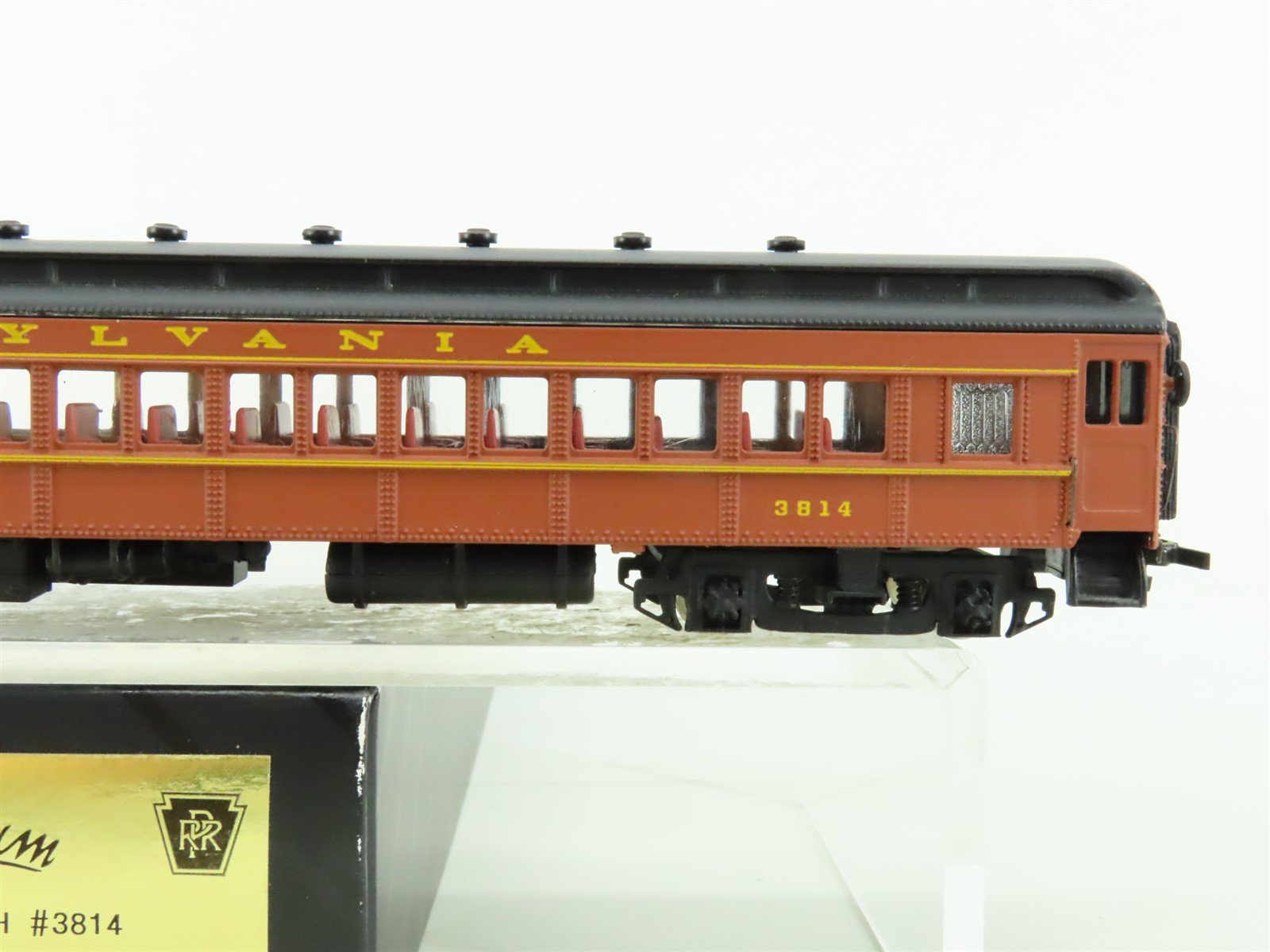 HO Scale Bachmann Spectrum 89005 PRR Pennsylvania Coach Passenger Car #3814