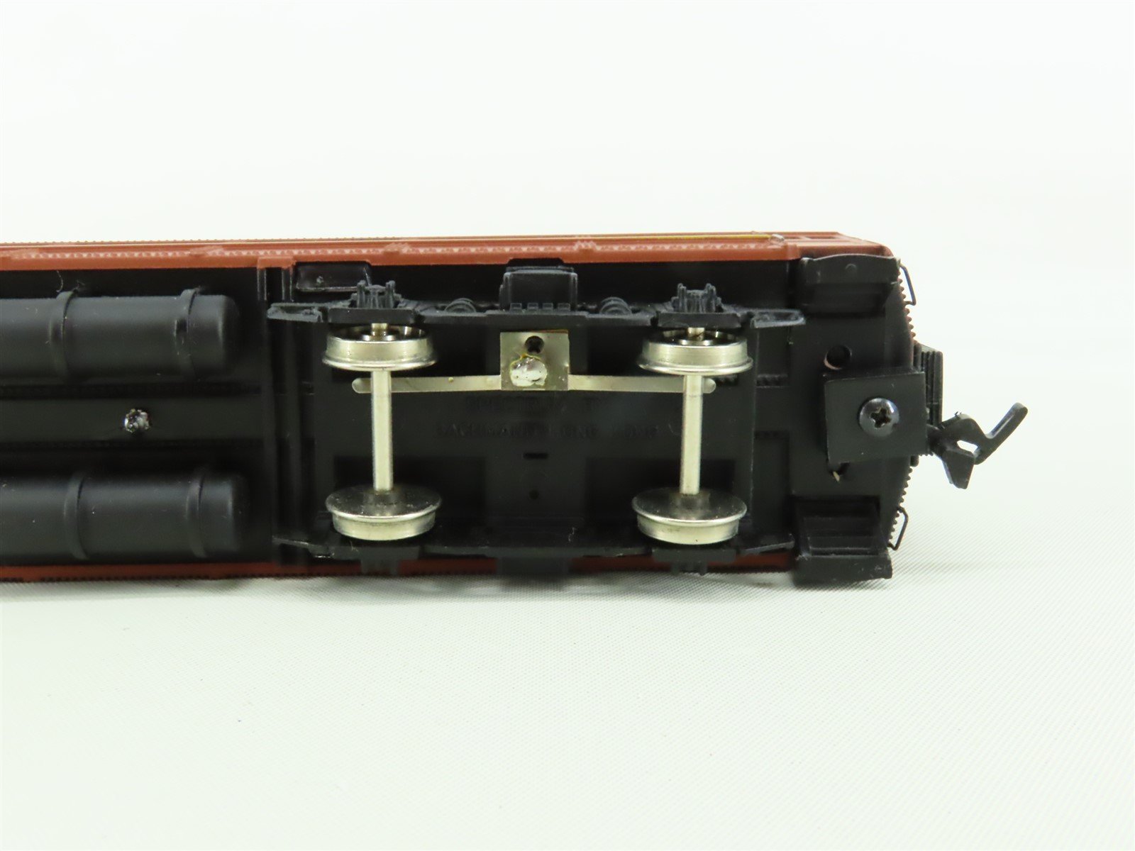 HO Scale Bachmann Spectrum 89005 PRR Pennsylvania Coach Passenger Car #3814