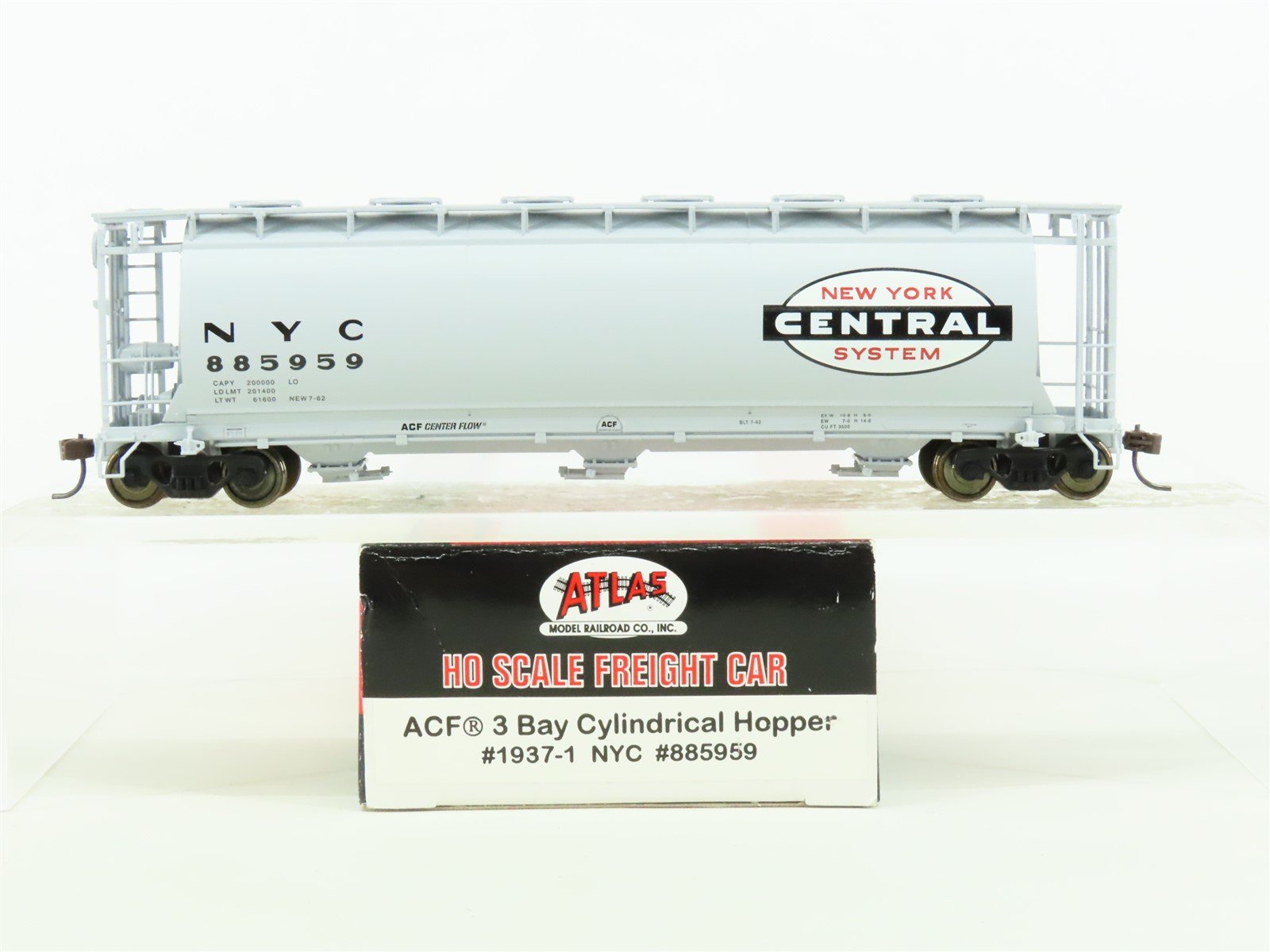 HO Atlas #1937-1 NYC New York Central 3-Bay Cylindrical Covered Hopper #885959