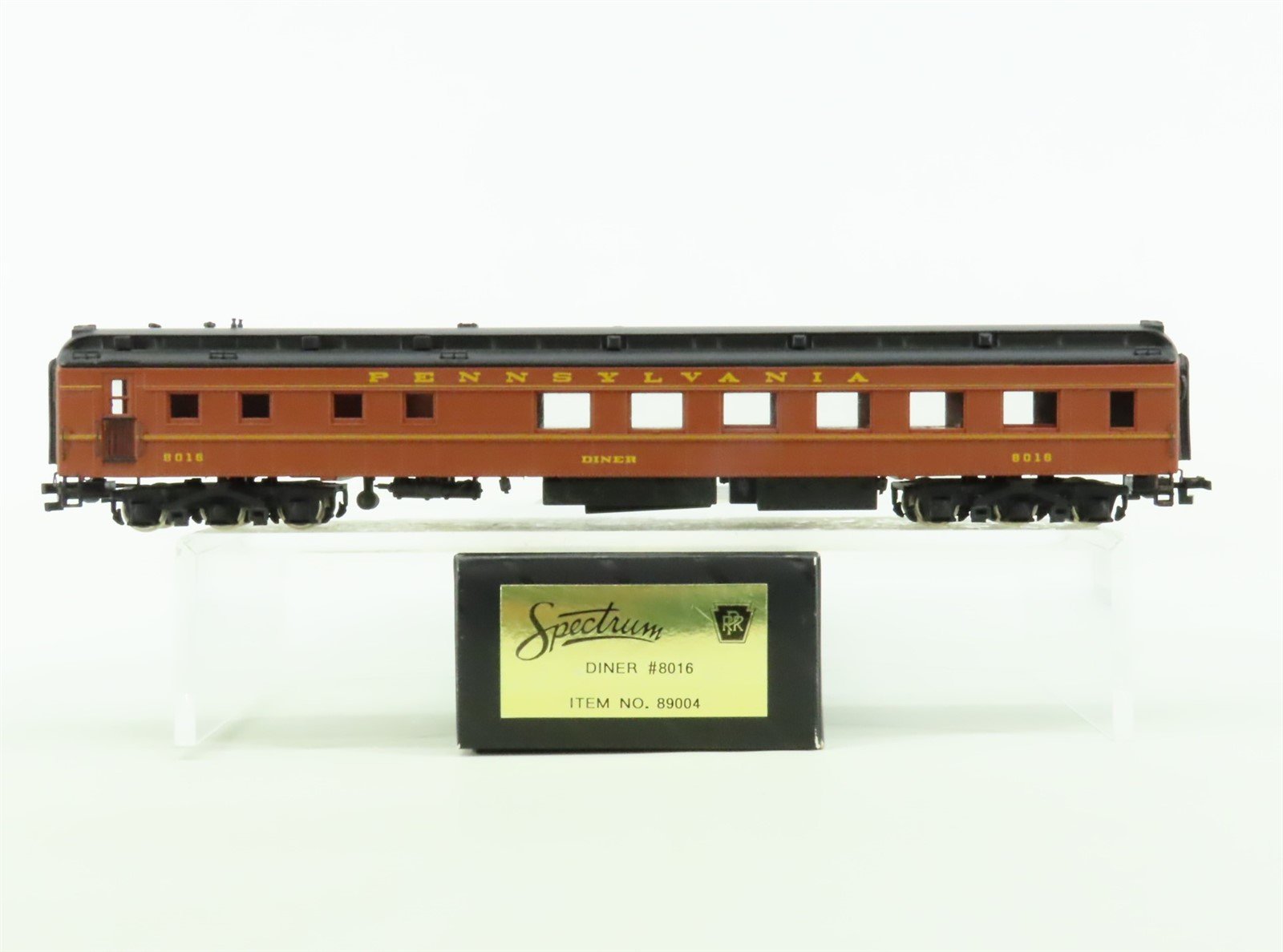 HO Scale Bachmann Spectrum 89004 PRR Pennsylvania Diner Passenger Car #8016