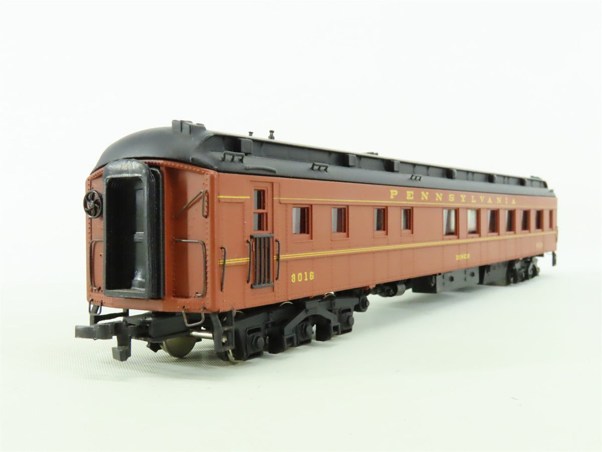 HO Scale Bachmann Spectrum 89004 PRR Pennsylvania Diner Passenger Car #8016