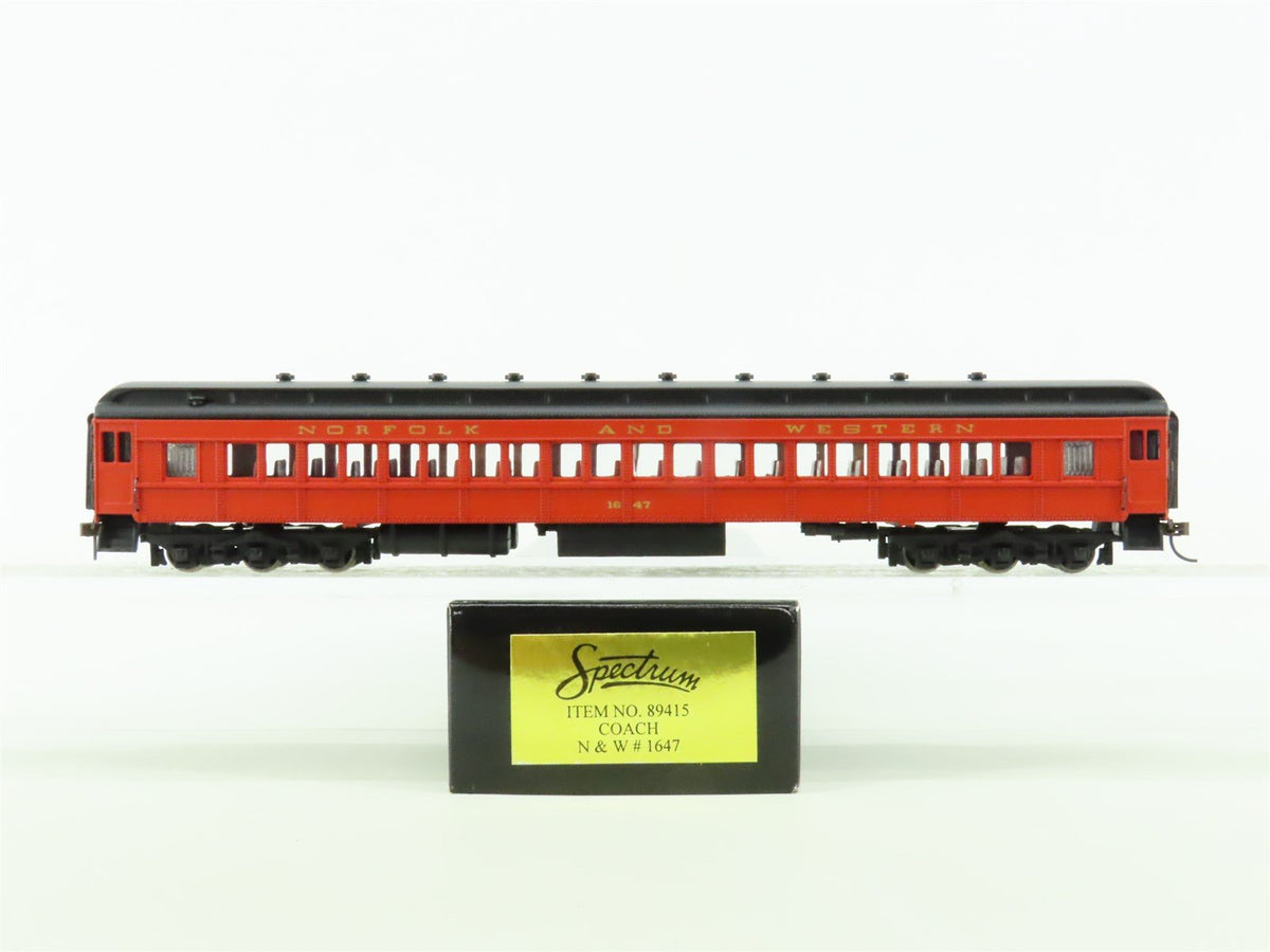 HO Scale Bachmann Spectrum 89415 NW Norfolk &amp; Western Coach Passenger Car #1647