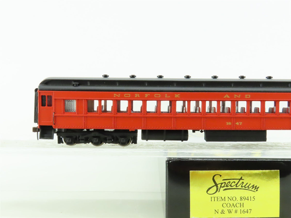 HO Scale Bachmann Spectrum 89415 NW Norfolk &amp; Western Coach Passenger Car #1647