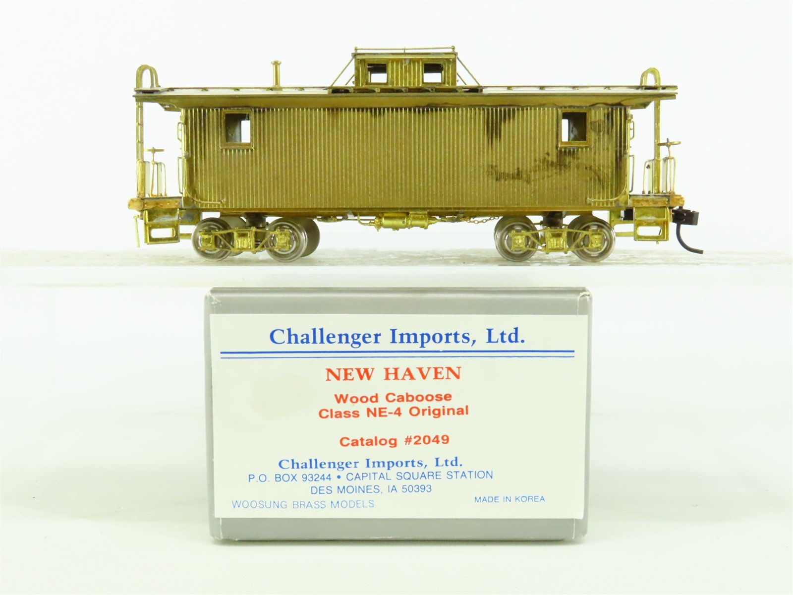 HO Challenger/Woosong BRASS 2049 NH Undecorated NE-4 Center Cupola Caboose