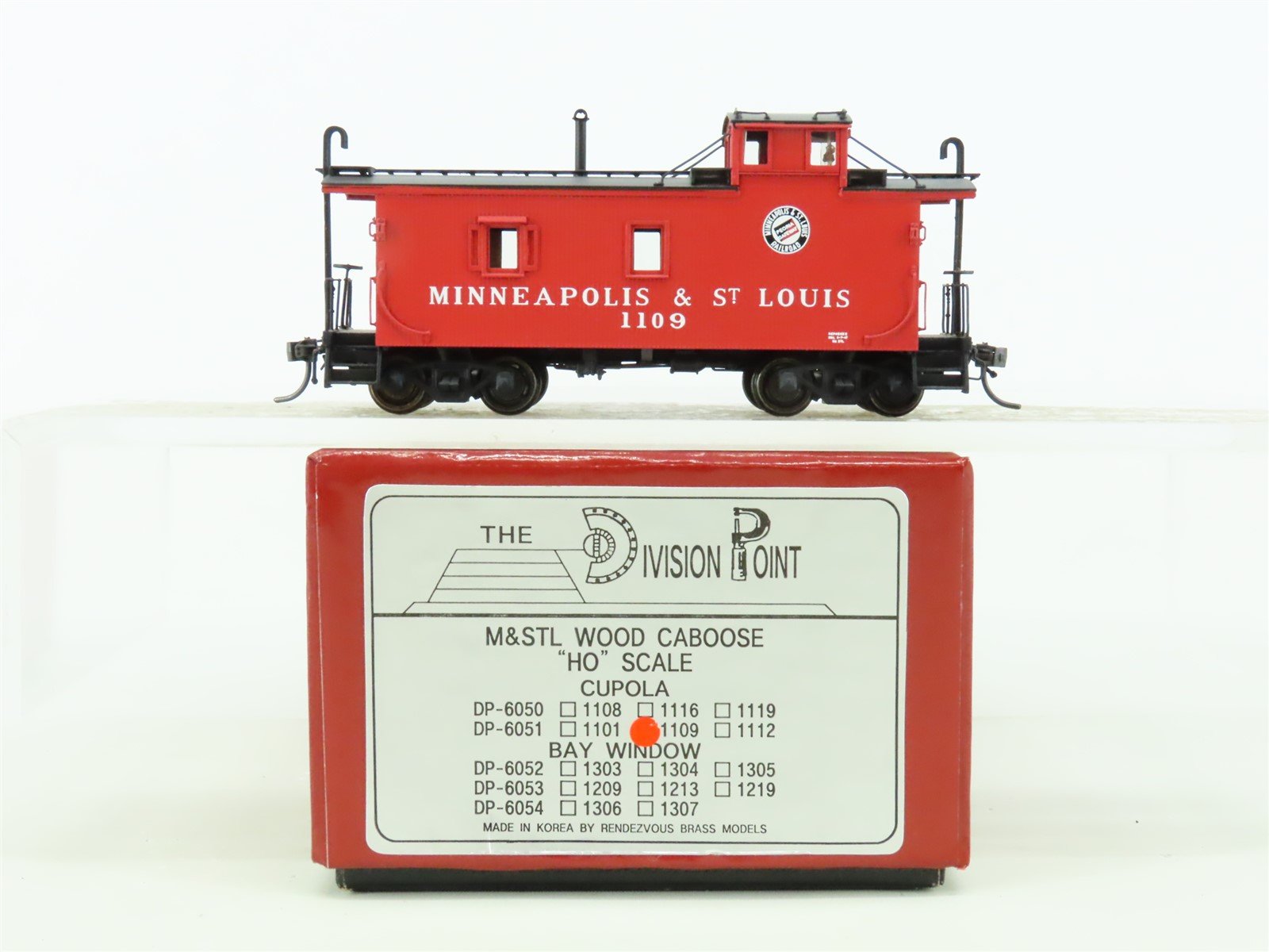HO Scale Division Point/Rendezvous BRASS 1109 M&StL Offset Cupola Caboose #1109