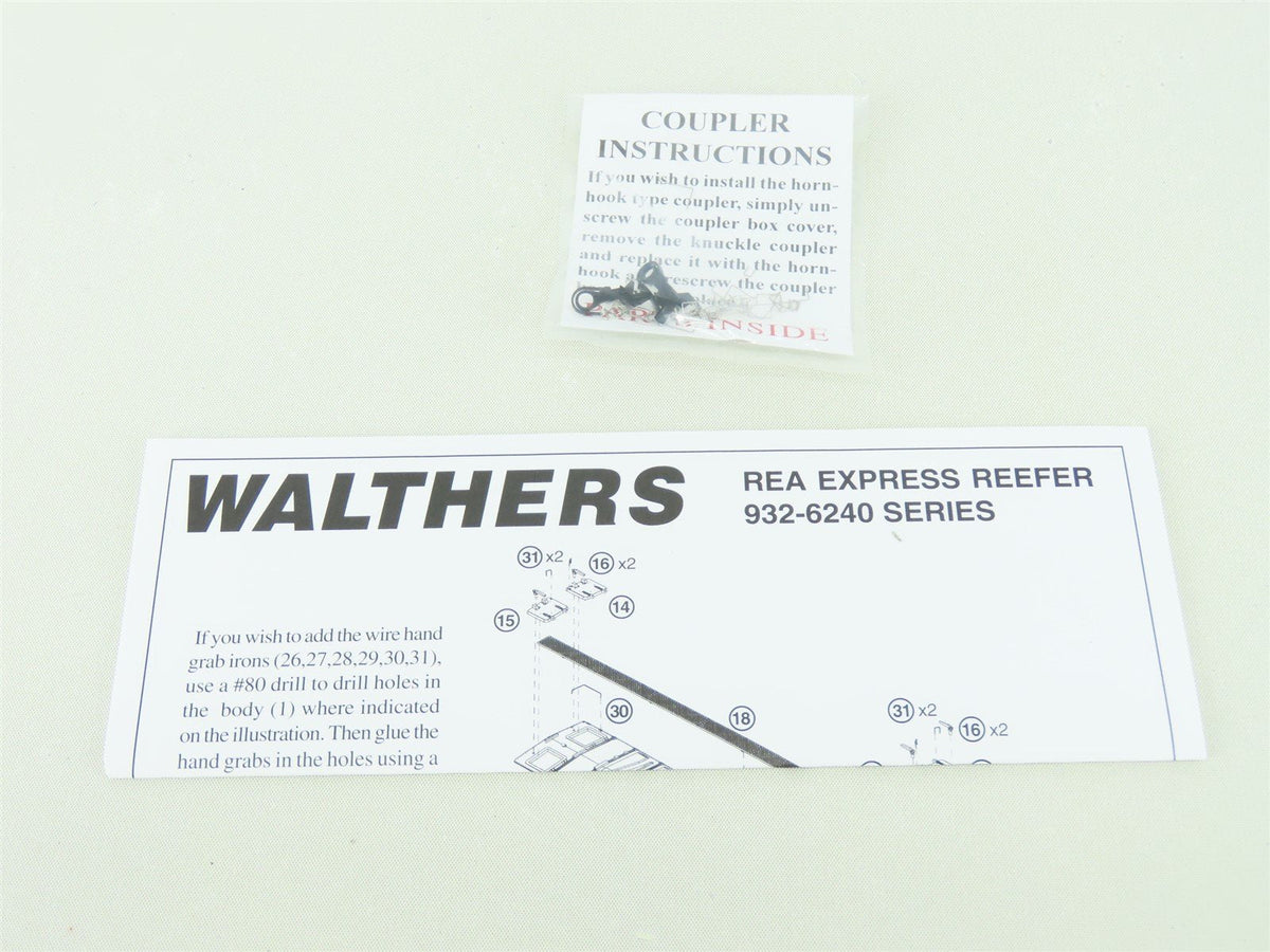 HO Scale Walthers #932-26241 REX REA Express 50&#39; Reefer 2-Pack #7453 &amp; 7528