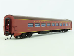 HO Rapido Continental Line #100225 N&W Norfolk & Western Coach Passenger #1720