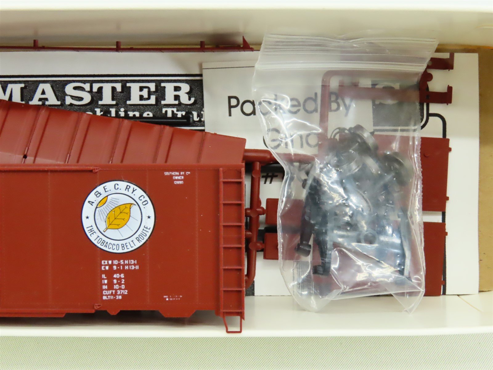 HO Branchline Yardmaster Kit #8001 Atlantic & East Carolina 40' Box Car #1019