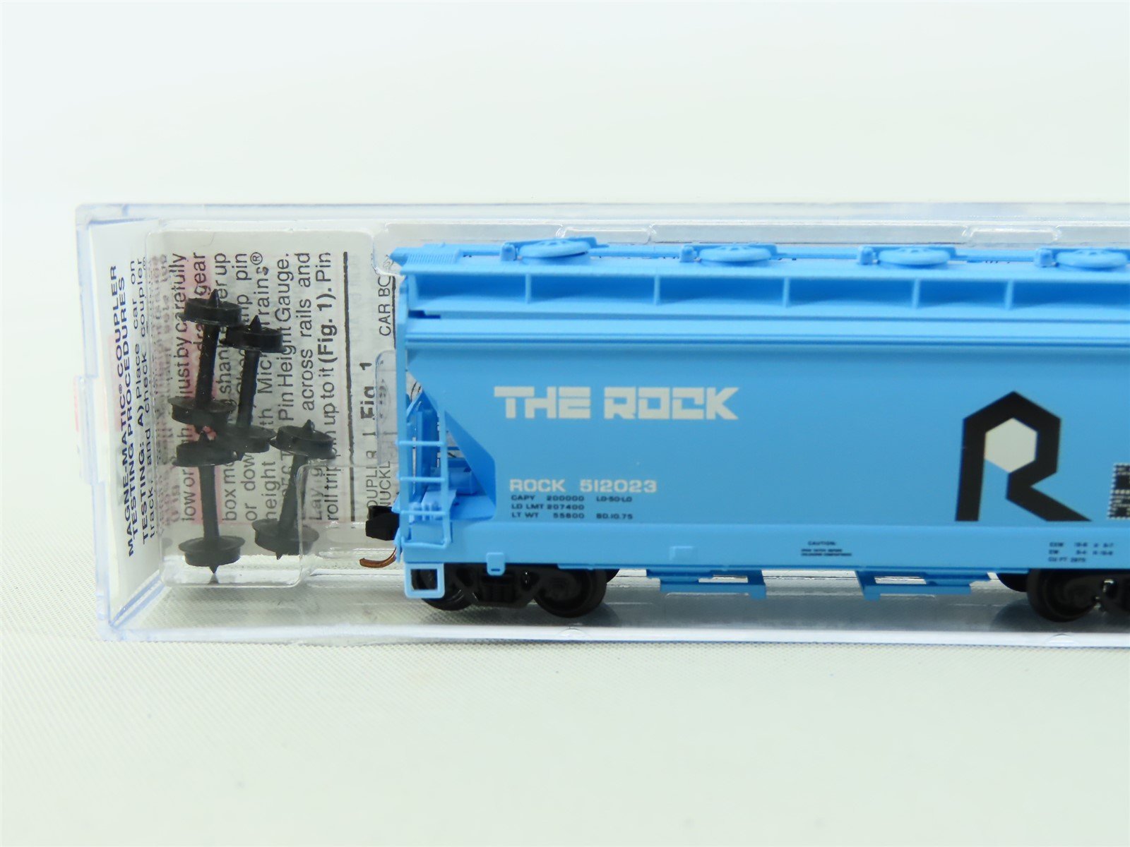 N Scale Micro-Trains MTL 09200200 RI Rock Island 2-Bay Covered Hopper #512023
