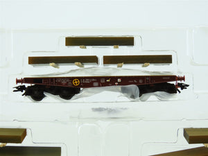 HO Scale Trix 24411 DB German Federal Era IV Heavy Duty Flat Cars w/Load 3-Pack