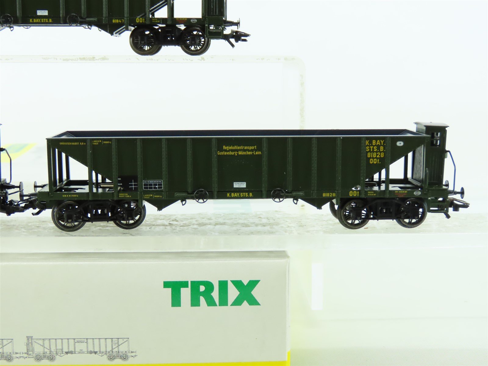HO Scale Trix 23500 K.Bay.Sts.B. Royal Bavarian 2-Bay Type OOt Hoppers 3-Car Set