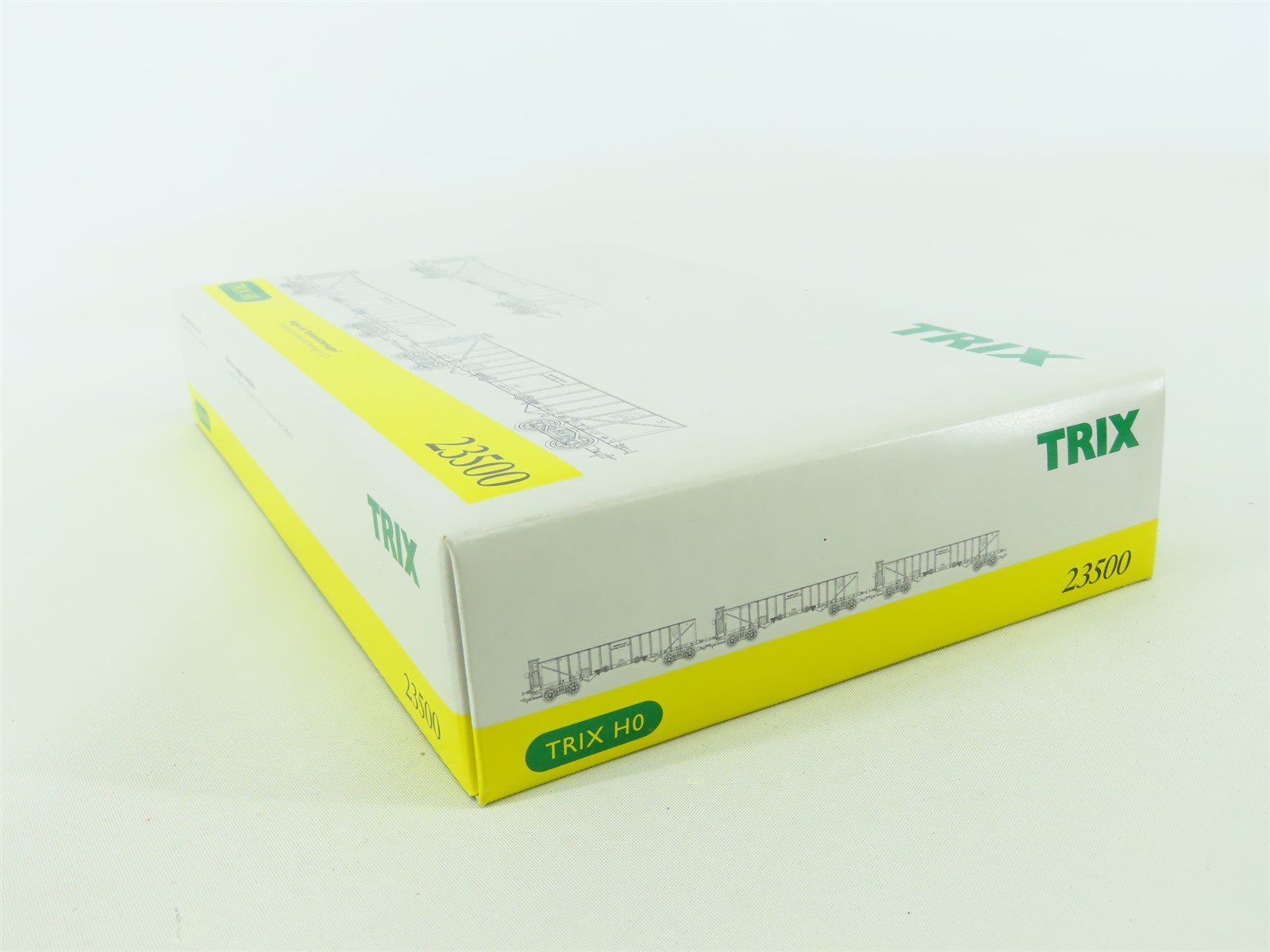 HO Scale Trix 23500 K.Bay.Sts.B. Royal Bavarian 2-Bay Type OOt Hoppers 3-Car Set