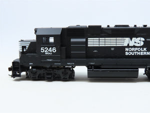 HO Scale Athearn NS Norfolk Southern EMD GP38-2 Diesel #5246 - Unpowered