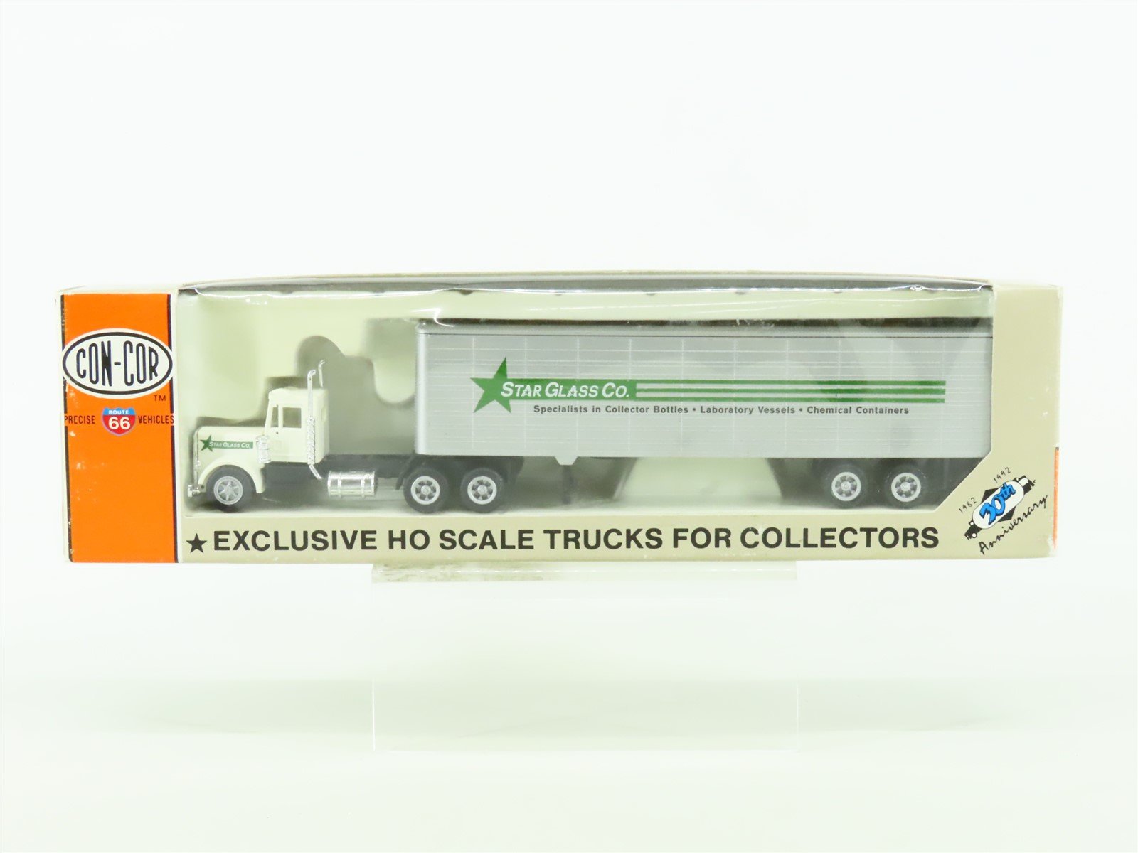 HO Scale Con-Cor #0004-002019 Kenworth Tractor w/ 45' Star Glass Van Trailer
