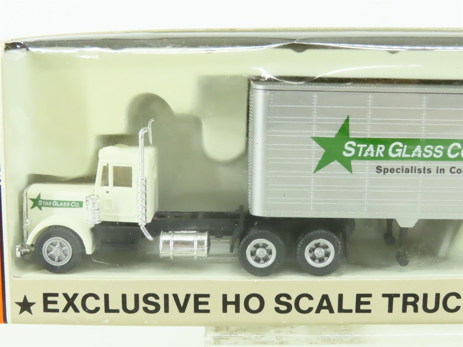 HO Scale Con-Cor #0004-002019 Kenworth Tractor w/ 45' Star Glass Van Trailer