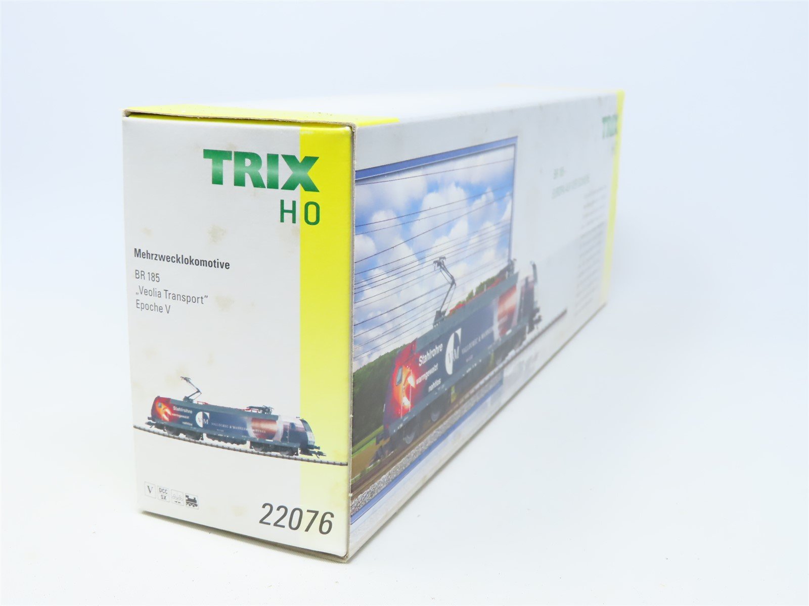 HO Scale Trix 22076 Veolia Transport Class 185 Electric Locomotive #002 w/DCC
