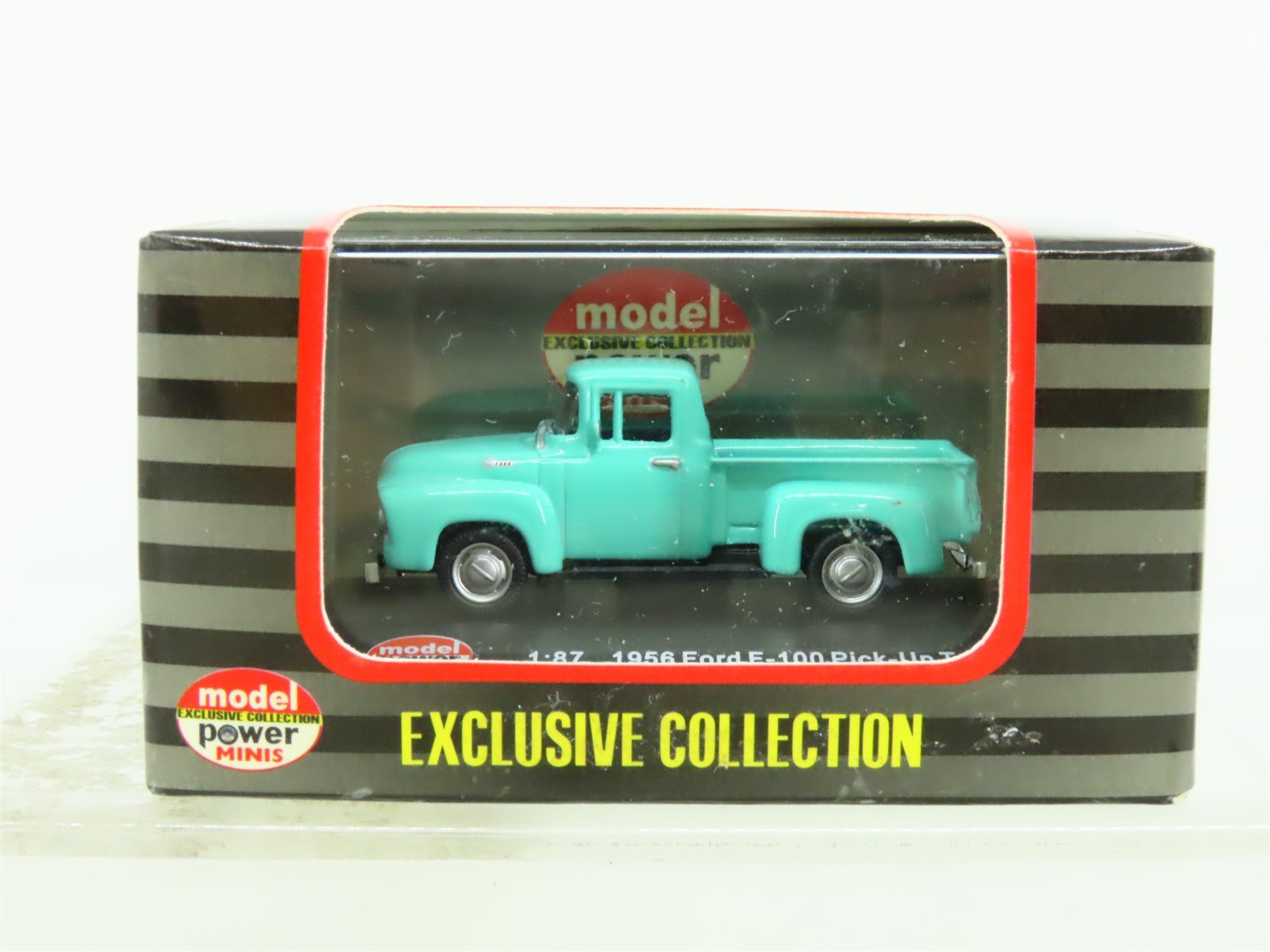 HO Scale Model Power Minis #19242 1956 Ford F-100 Pick-up Truck - Aqua