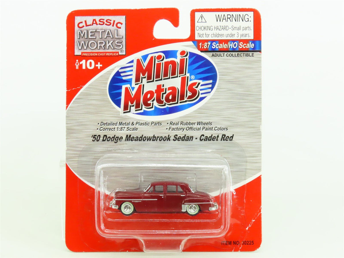 HO Scale CMW Mini Metals #30225 &#39;50 Dodge Meadowbrook Sedan - Cadet Red