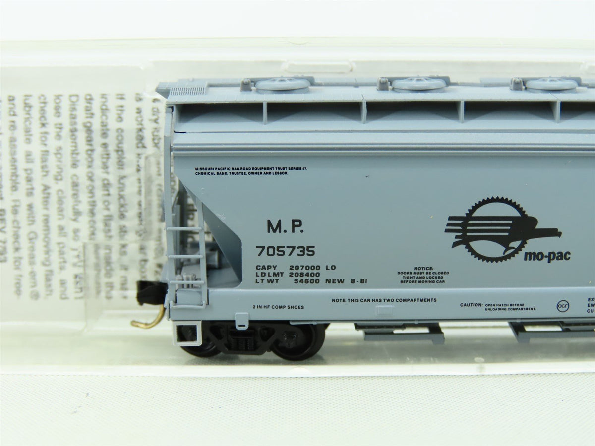 N Scale Micro-Train MTL 92030 MP Missouri Pacific &quot;MO-PAC&quot; 2-Bay Hopper #705735