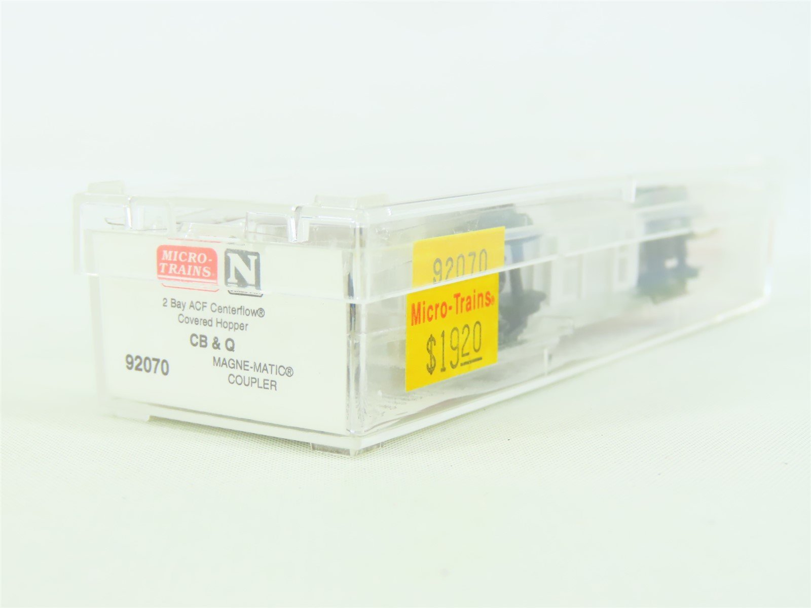 N Micro-Train MTL 92070 CB&Q Burlington Route 2-Bay ACF Covered Hopper #183925