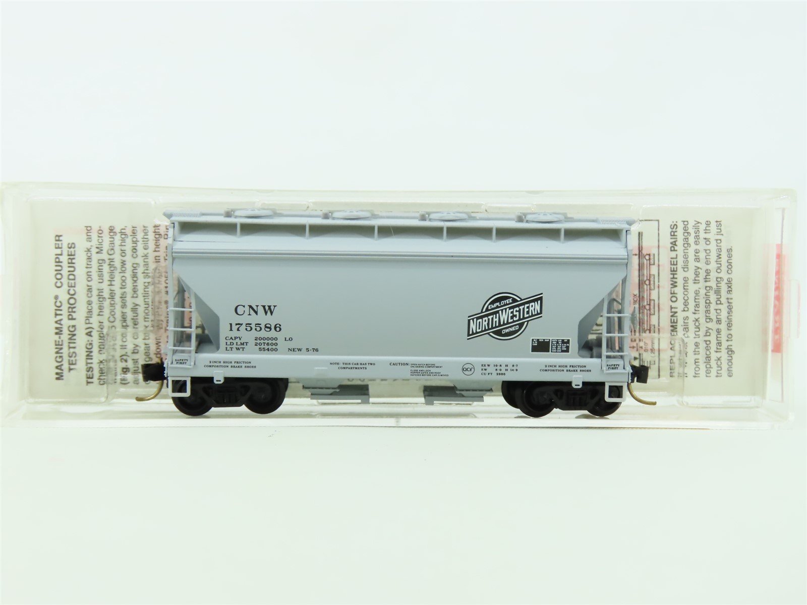 N Scale Micro-Train MTL 92090 CNW Chicago & North Western 2-Bay Hopper #175586