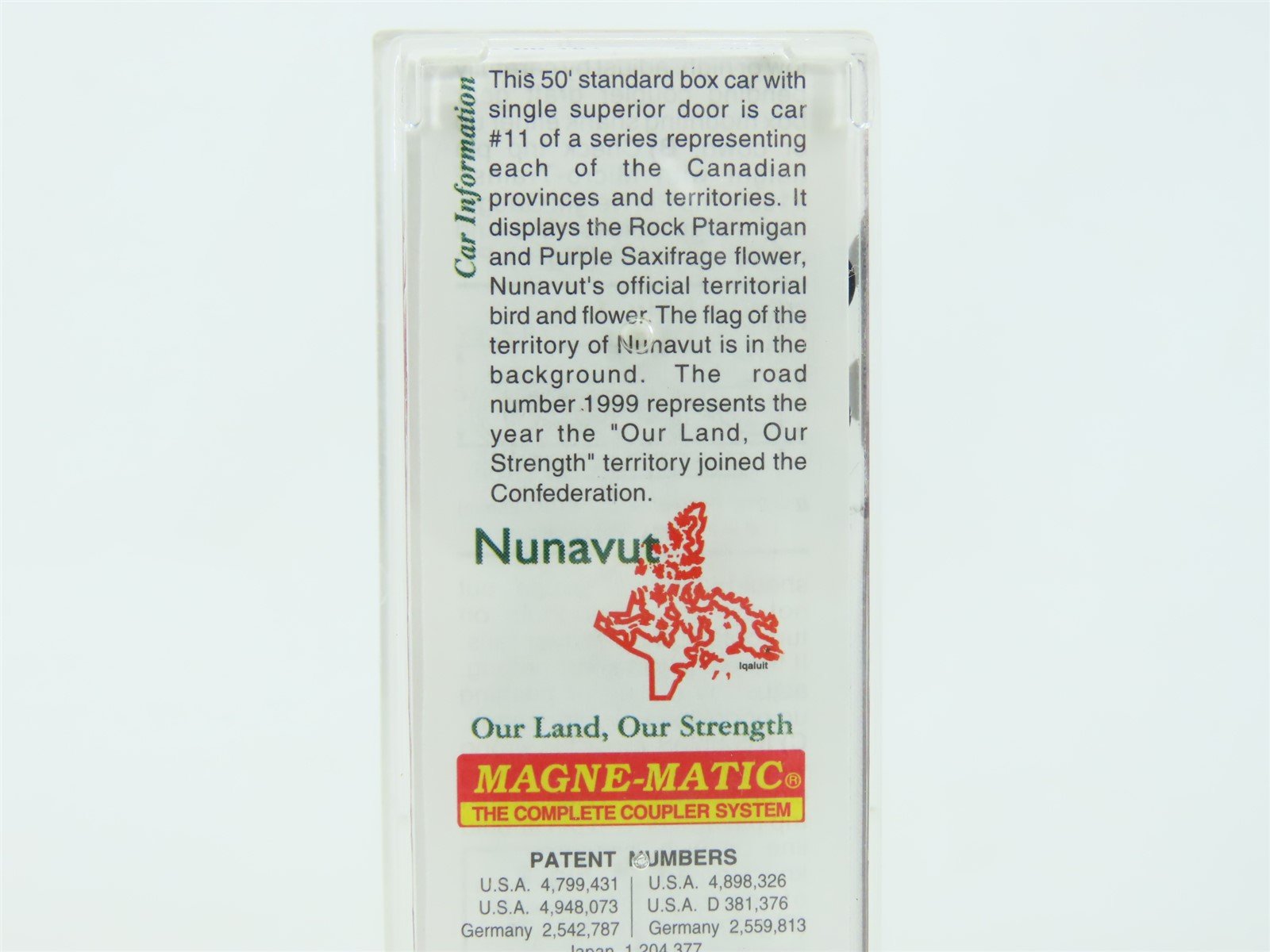 N Scale Micro-Train MTL 077 00 161 NU Nunavut Territory Box Car #1999