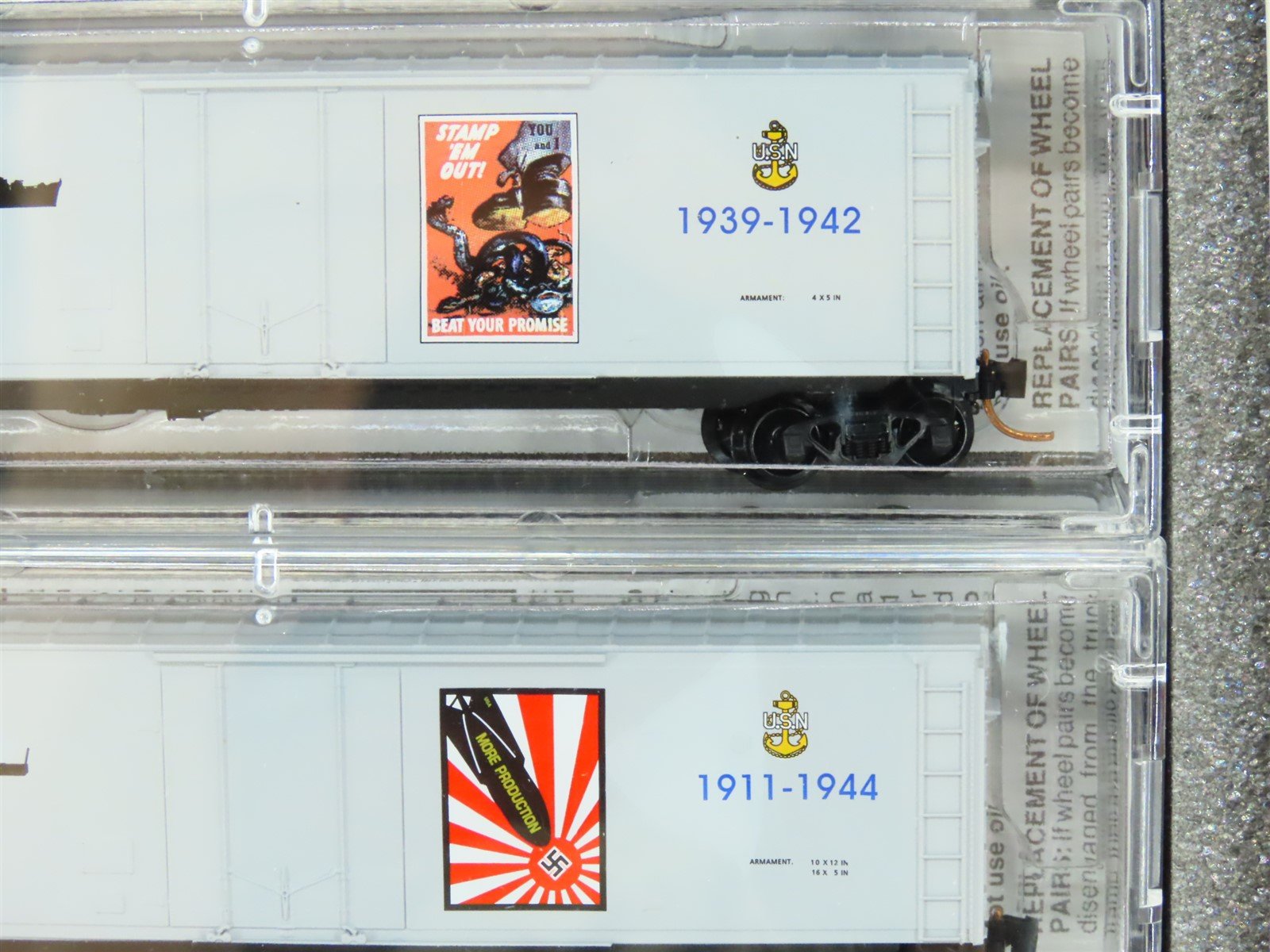 N Micro-Trains MTL 99321060 Battleship Row Pearl Harbor Box Car Set #2 w/ COA